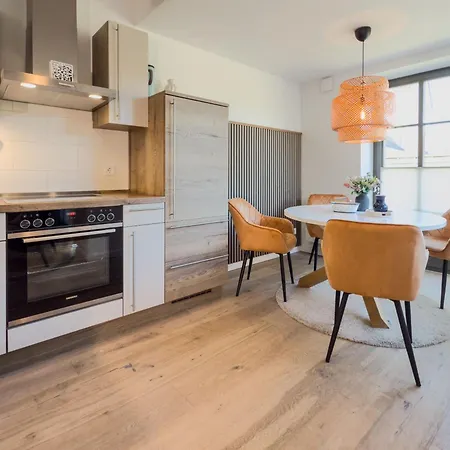 Apartment Kuenstlerkate Zingst